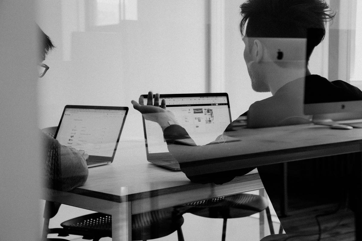 Case study workshop analysing real AI deployment scenarios